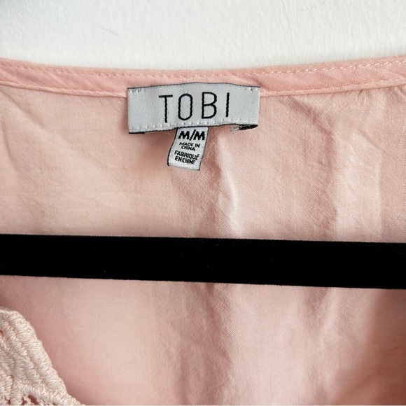 Tobi Peach Crochet Crop Top - Boho Festival Chic - Picture 4 of 6